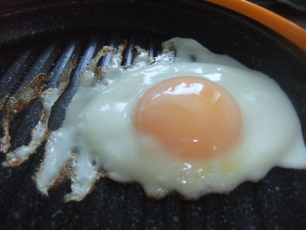 目玉焼きの写真